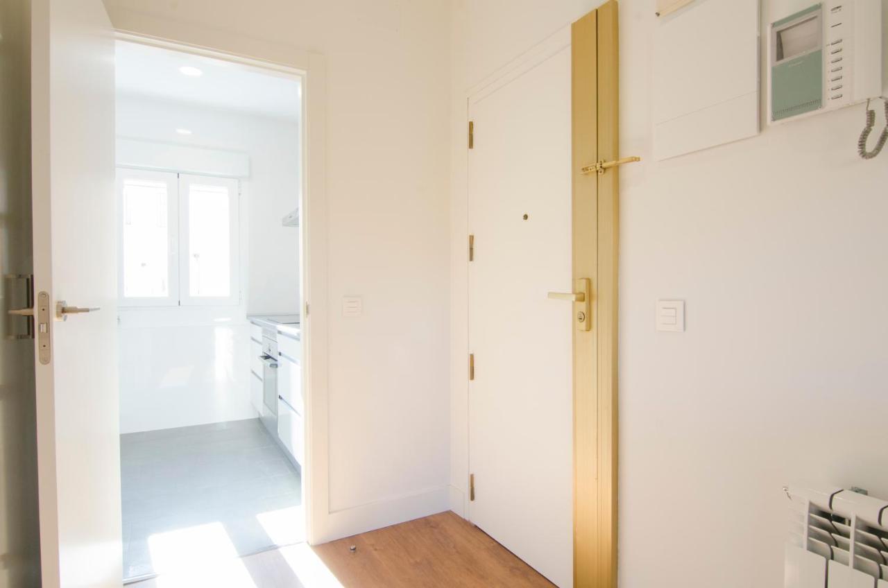 2 Bedrooms 2 Bathrooms Furnished - Bernabeu - Business Area With Terrace - Minty Stay 马德里 外观 照片