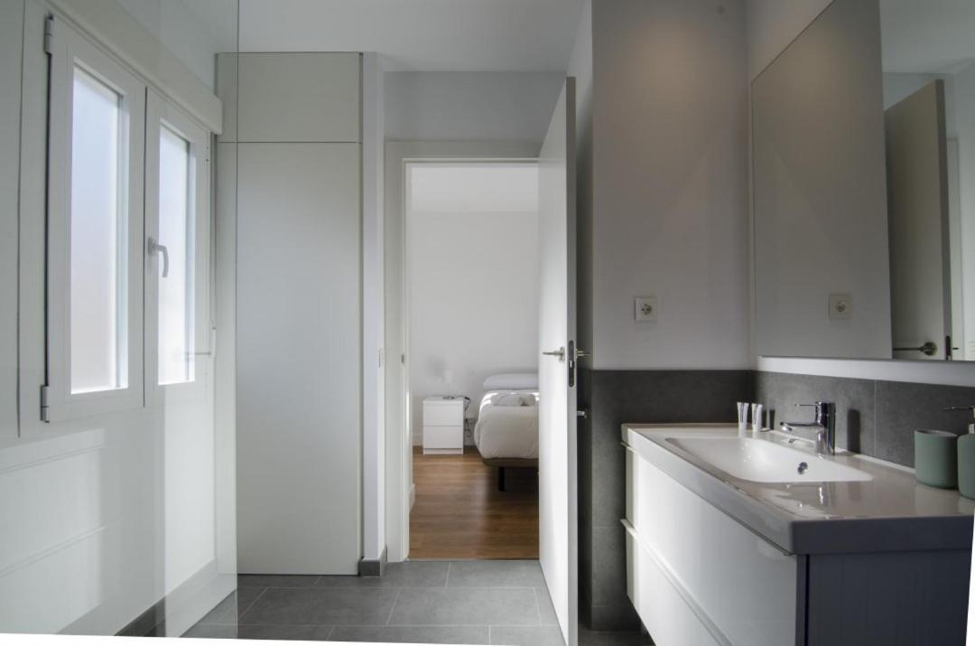 2 Bedrooms 2 Bathrooms Furnished - Bernabeu - Business Area With Terrace - Minty Stay 马德里 外观 照片